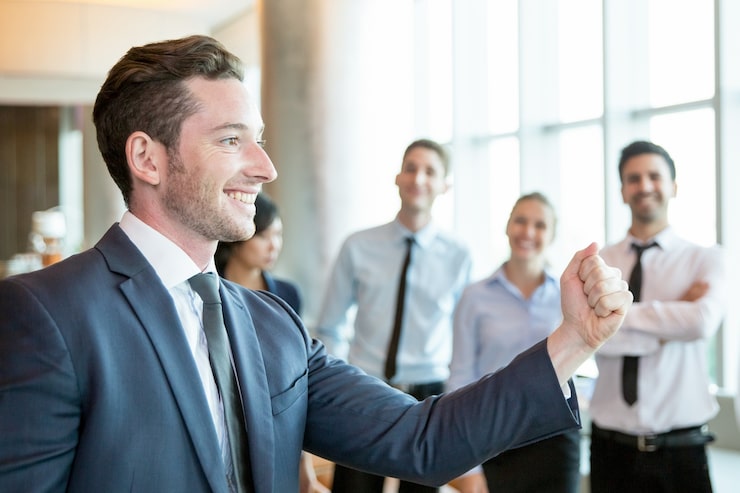 How to Build Strong Personal Leadership Skills That Change Your Life